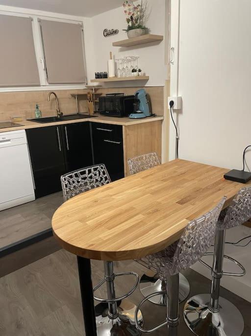 Appartement Place De Cambrai Exterior foto